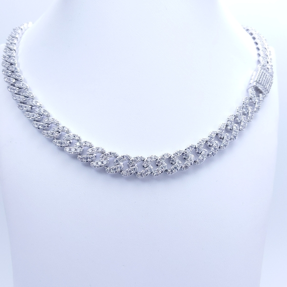 Jewelry - 18" x 10mm Silver Finish Miami Cuban Chain